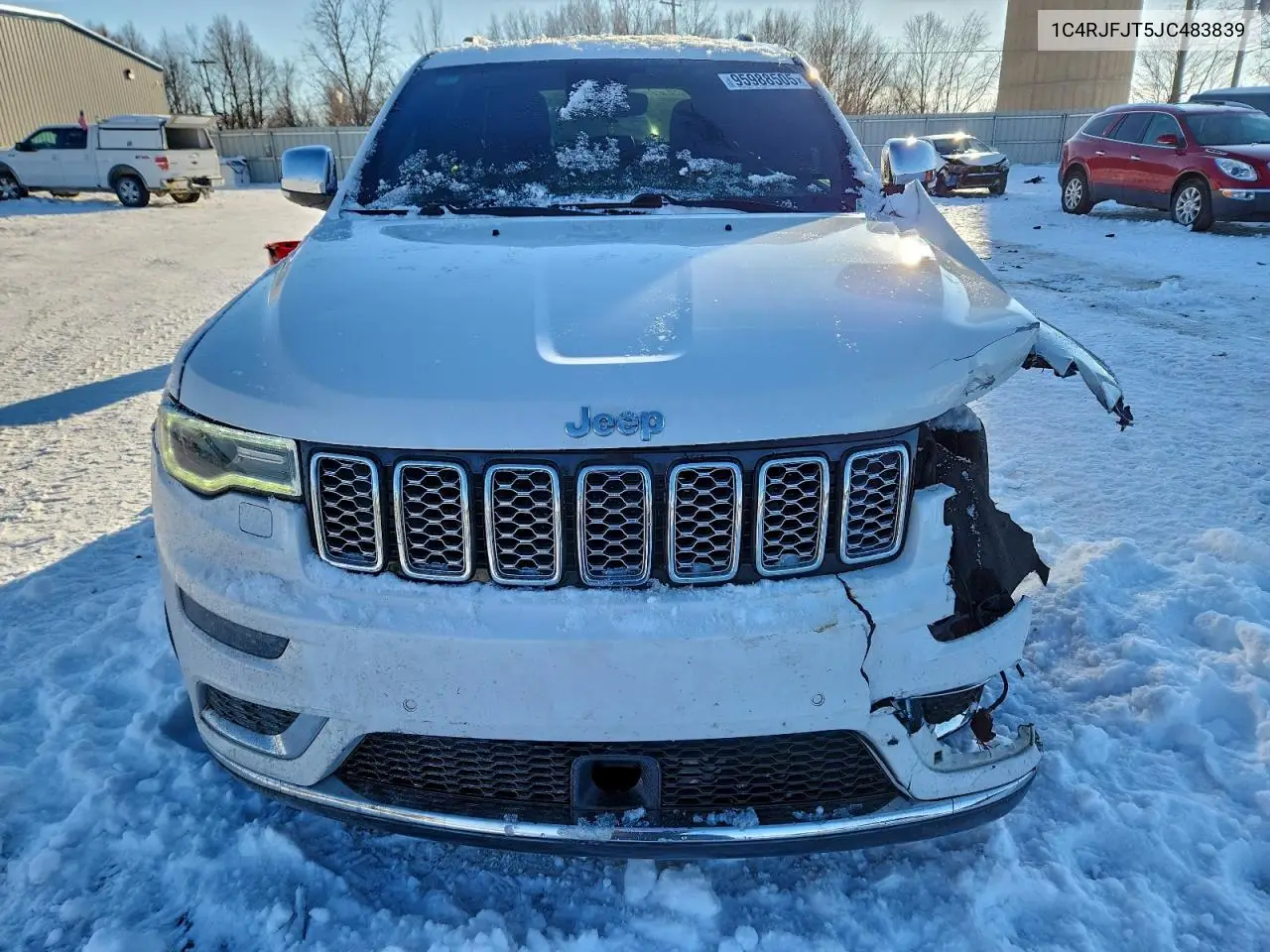 1C4RJFJT5JC483839 2018 Jeep Grand Cherokee Summit