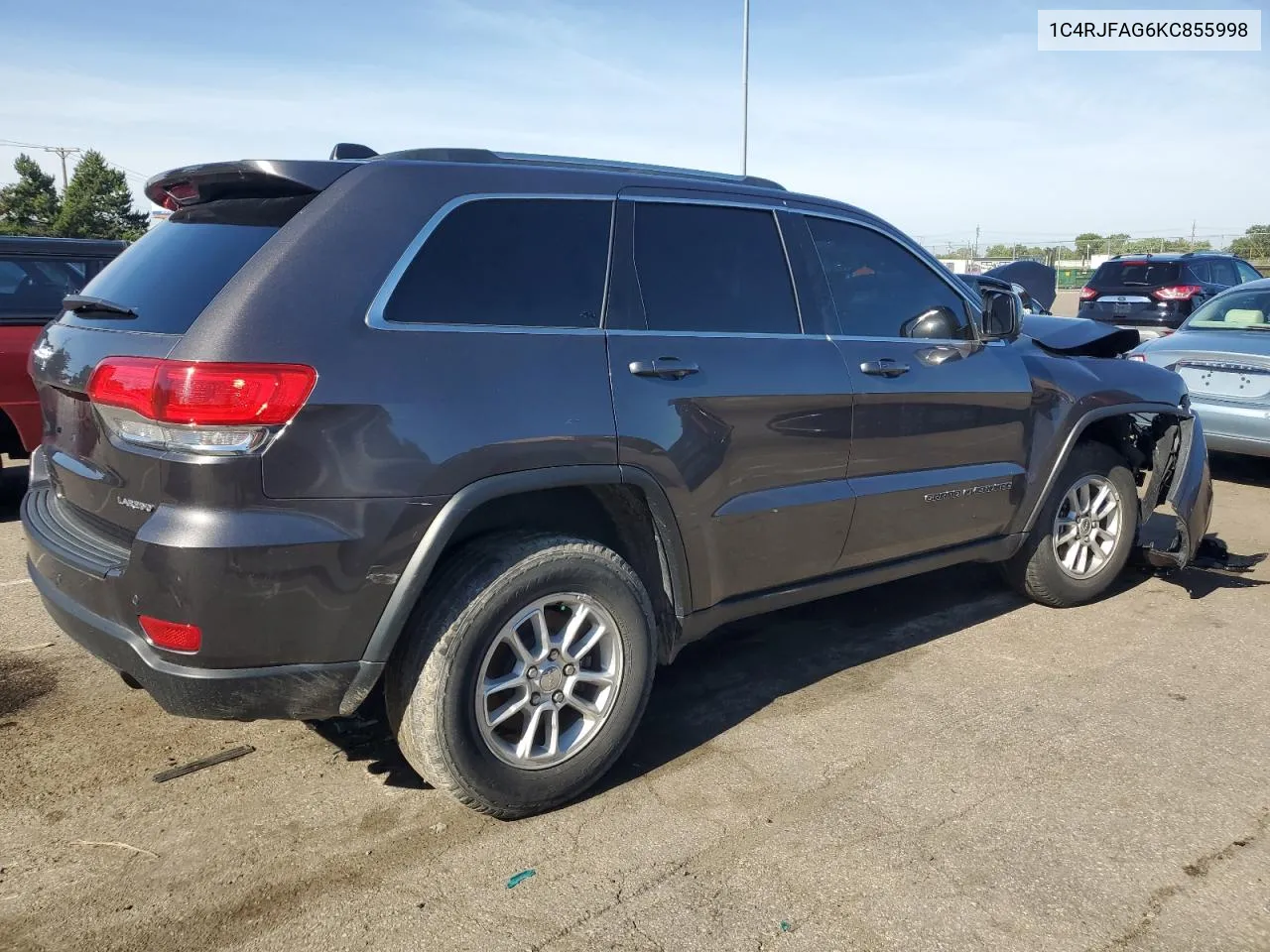 1C4RJFAG6KC855998 2019 Jeep Grand Cherokee Laredo