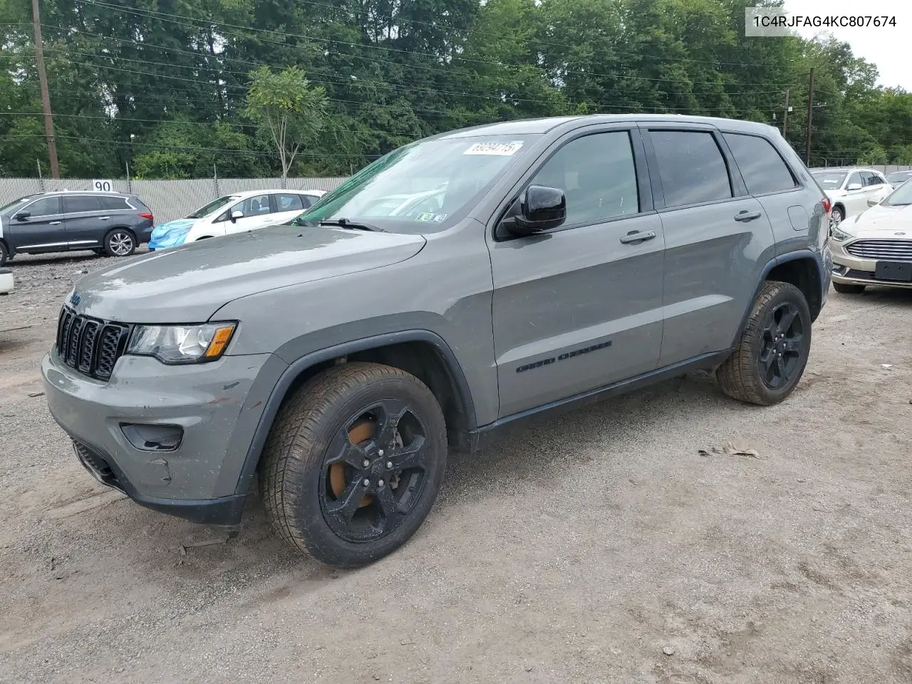 1C4RJFAG4KC807674 2019 Jeep Grand Cherokee Laredo