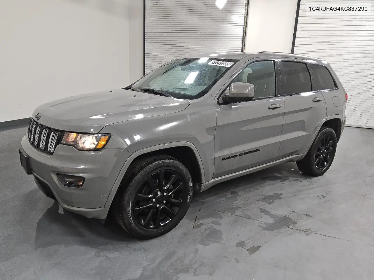 1C4RJFAG4KC837290 2019 Jeep Grand Cherokee Laredo