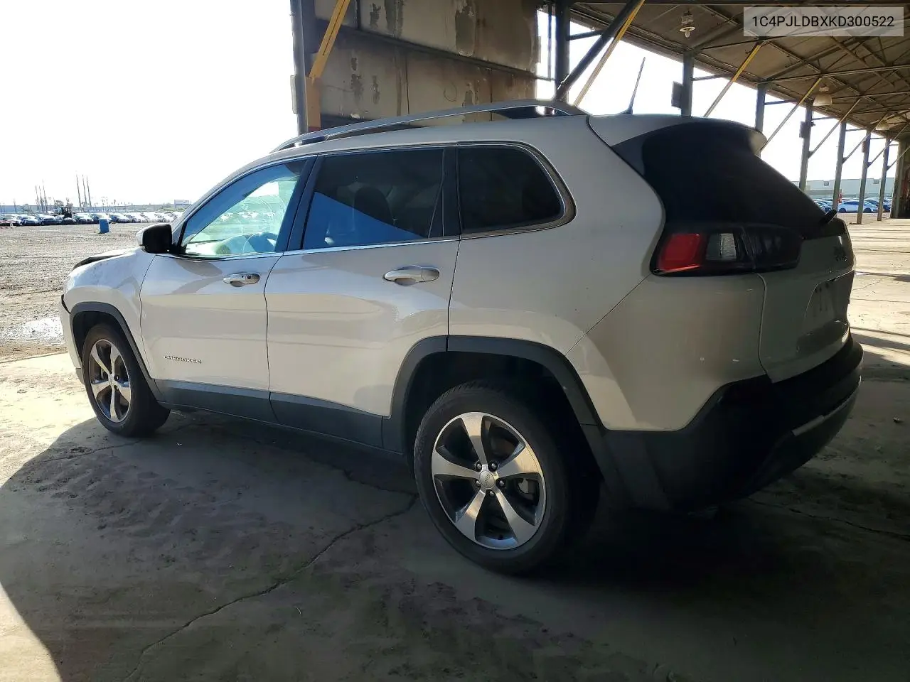 1C4PJLDBXKD300522 2019 Jeep Cherokee Limited