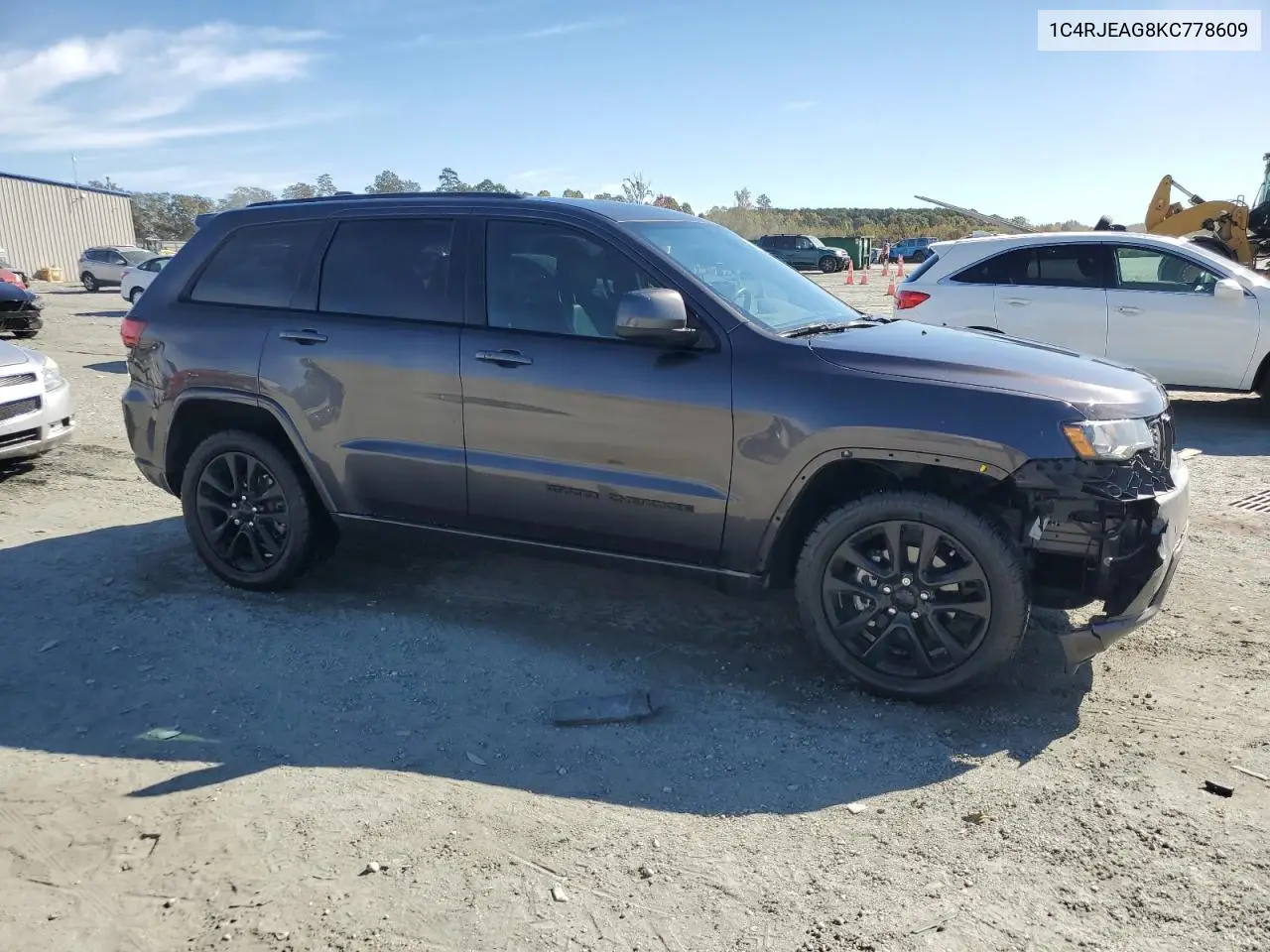 1C4RJEAG8KC778609 2019 Jeep Grand Cherokee Laredo