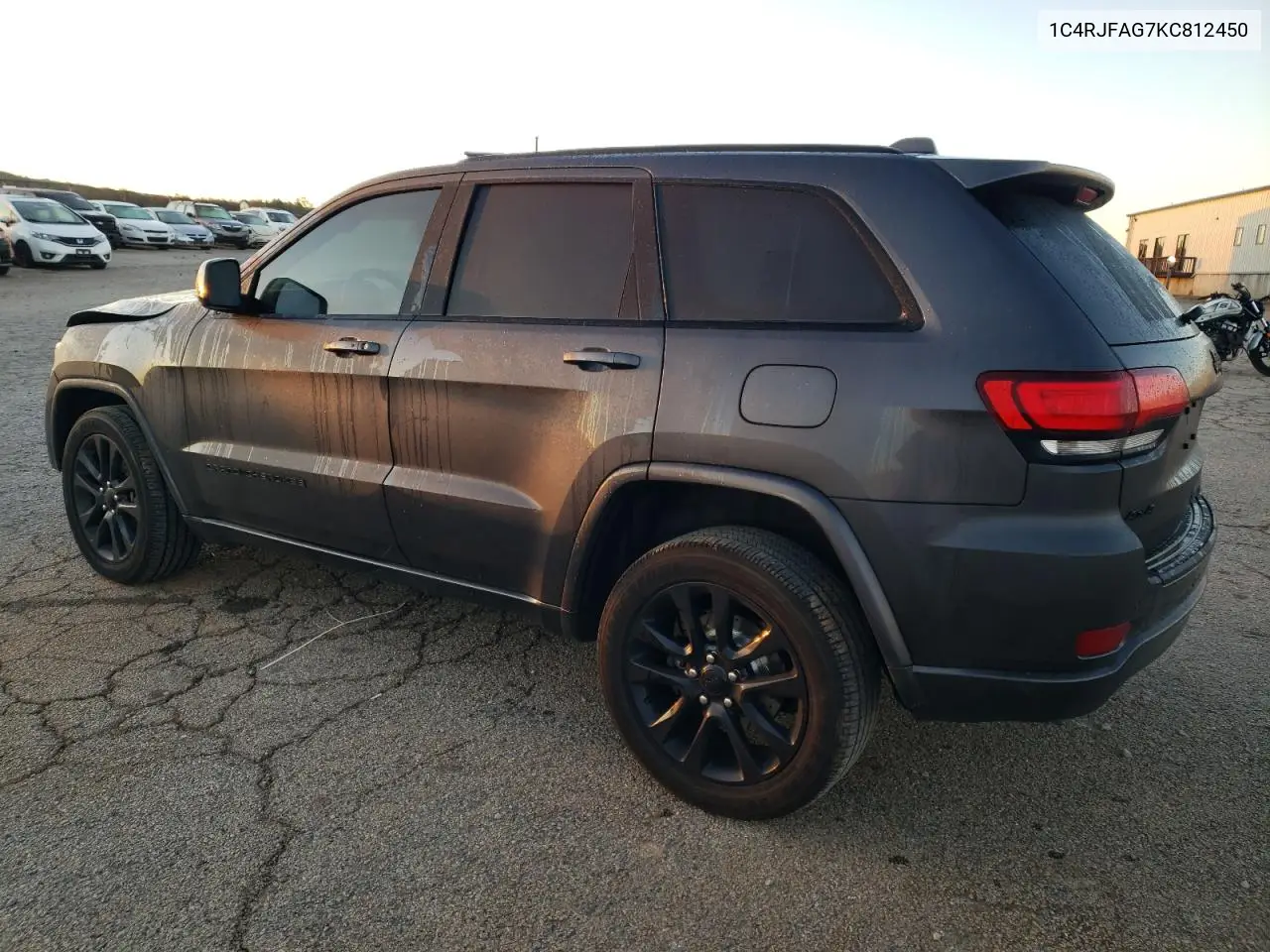 1C4RJFAG7KC812450 2019 Jeep Grand Cherokee Laredo