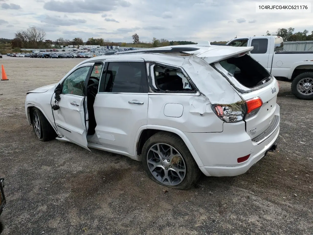 1C4RJFCG4KC621176 2019 Jeep Grand Cherokee Overland