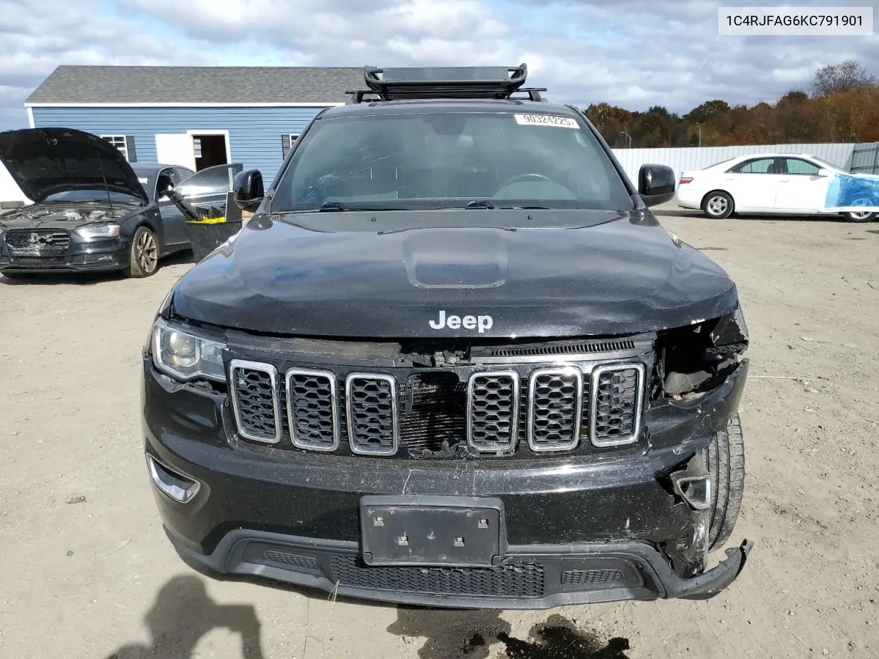 1C4RJFAG6KC791901 2019 Jeep Grand Cherokee Laredo