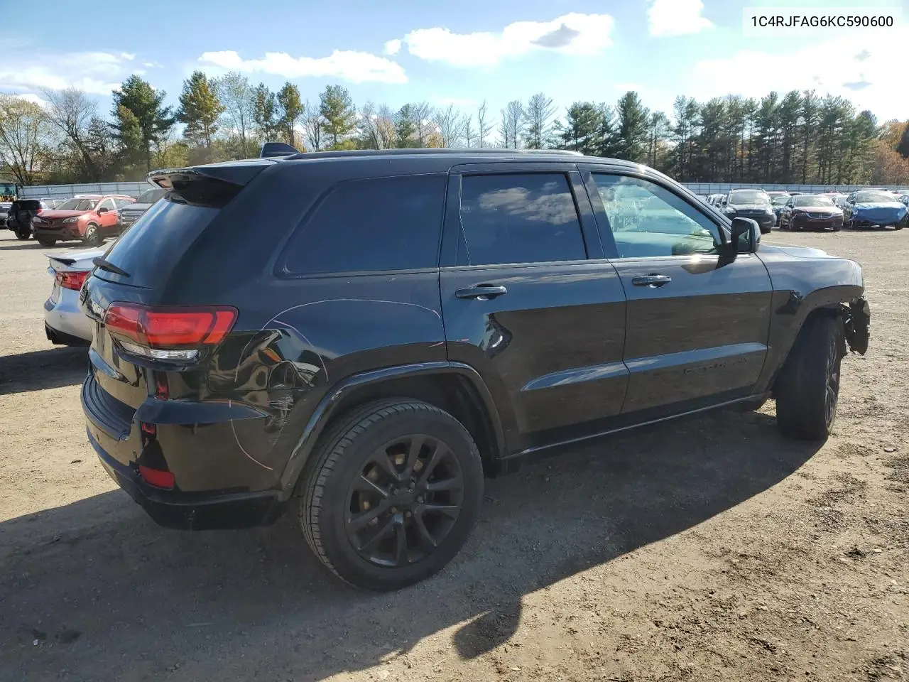 1C4RJFAG6KC590600 2019 Jeep Grand Cherokee Laredo