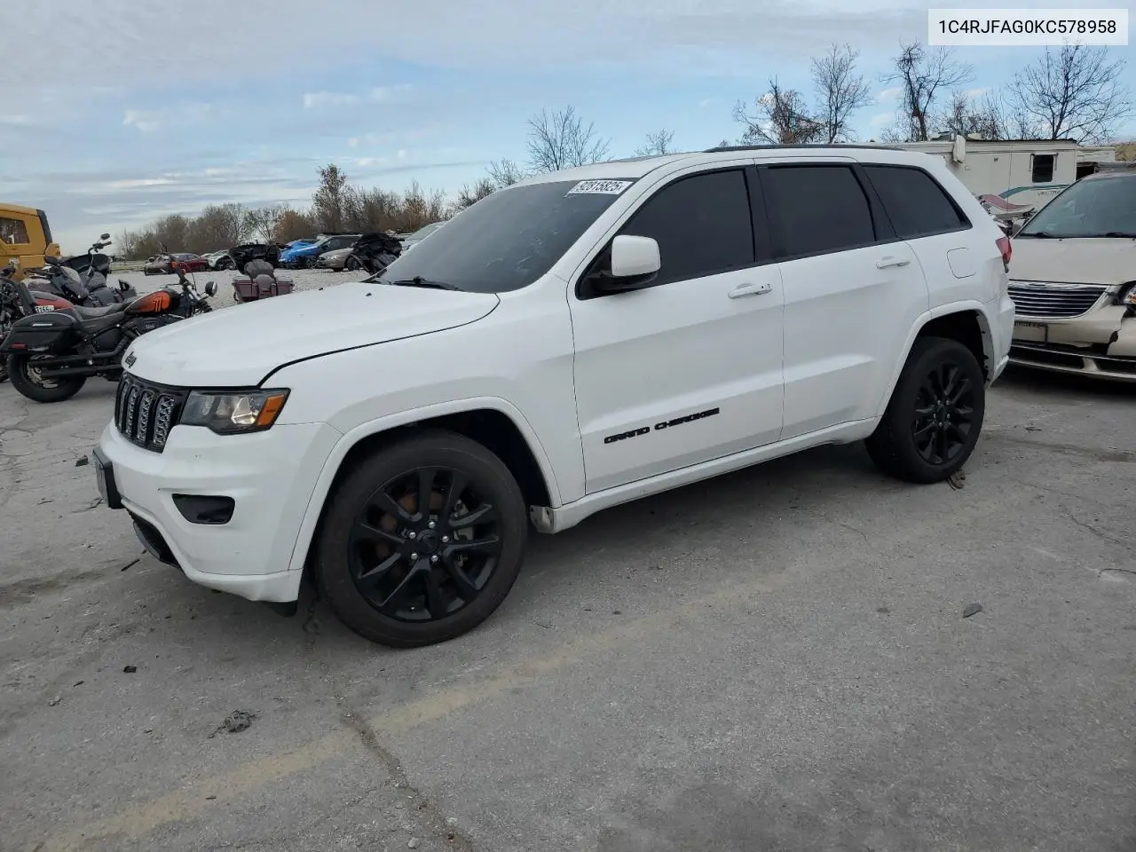 1C4RJFAG0KC578958 2019 Jeep Grand Cherokee Laredo