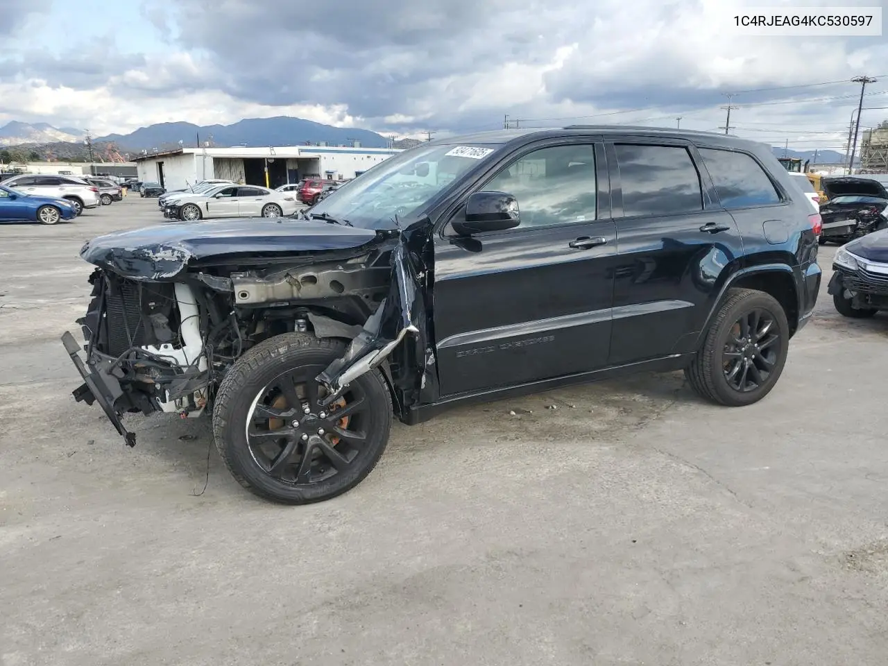 1C4RJEAG4KC530597 2019 Jeep Grand Cherokee Laredo