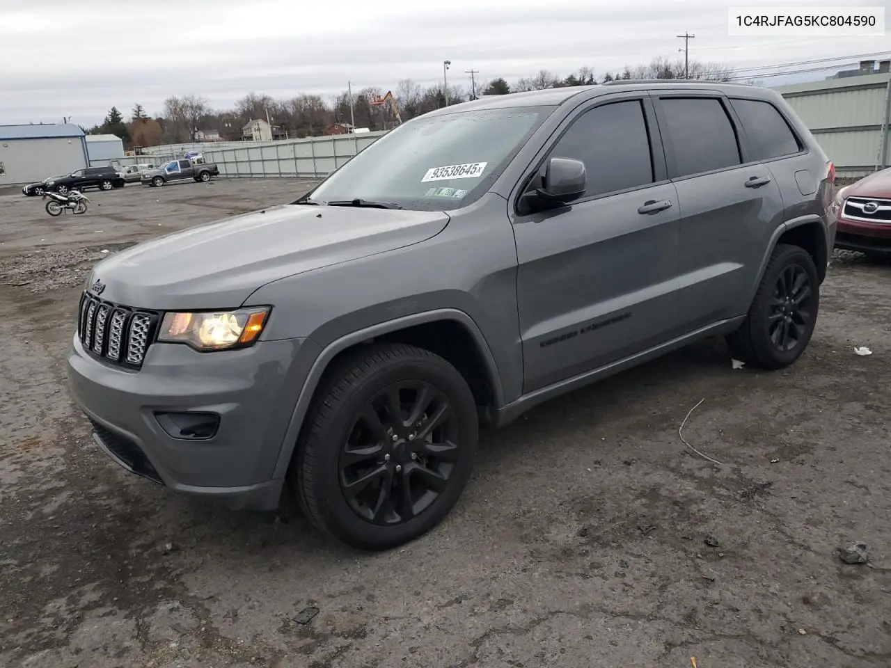 1C4RJFAG5KC804590 2019 Jeep Grand Cherokee Laredo