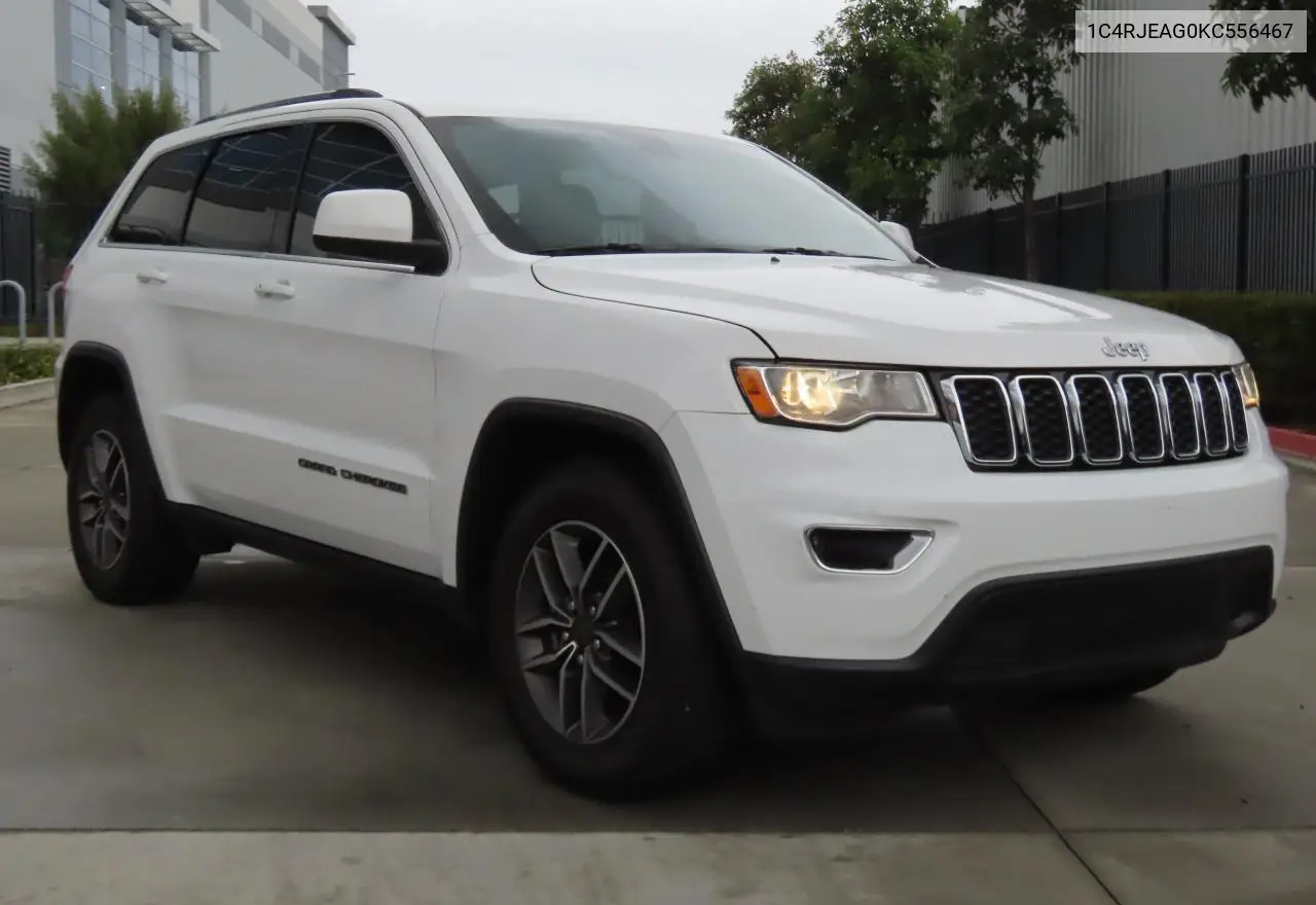 1C4RJEAG0KC556467 2019 Jeep Grand Cherokee Laredo