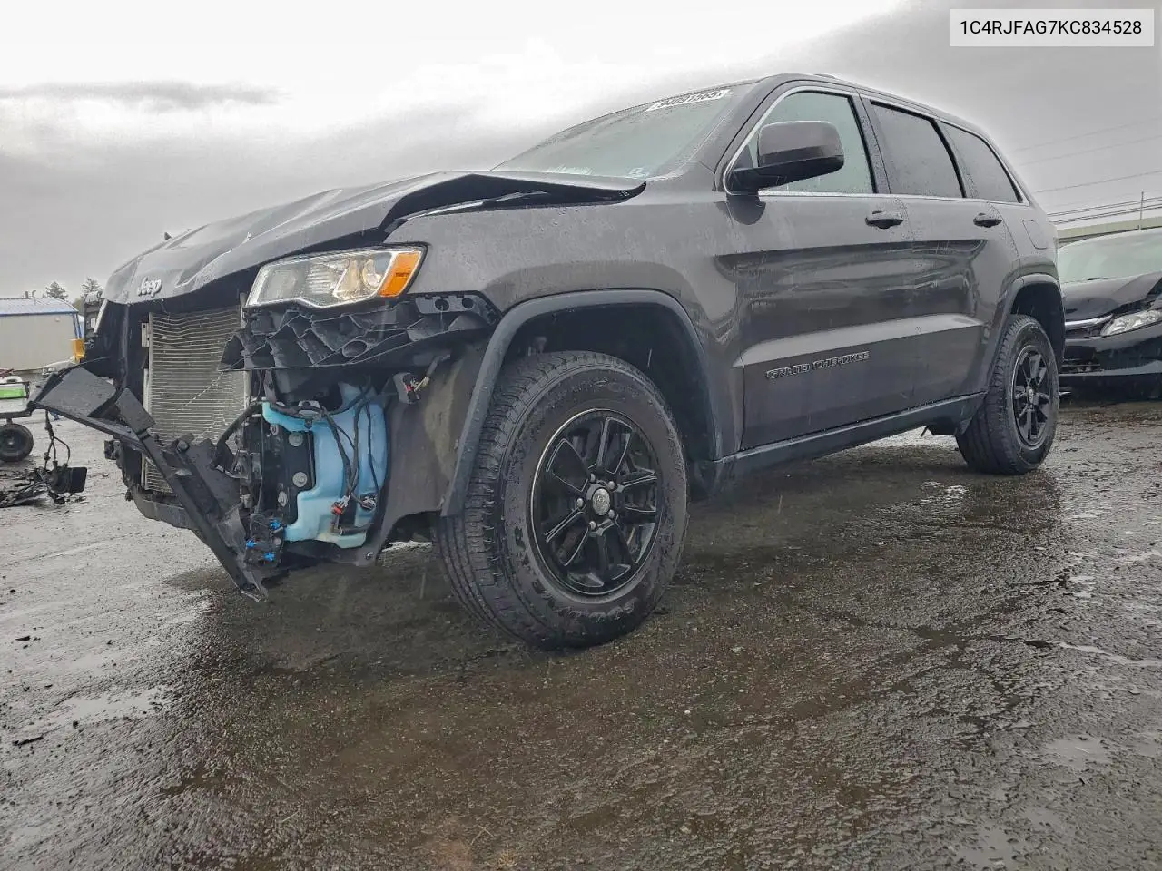 1C4RJFAG7KC834528 2019 Jeep Grand Cherokee Laredo