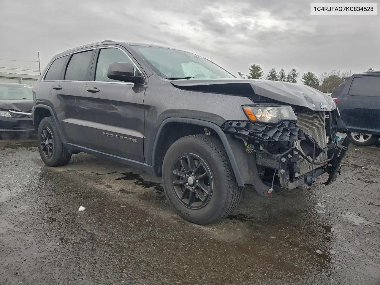 1C4RJFAG7KC834528 2019 Jeep Grand Cherokee Laredo