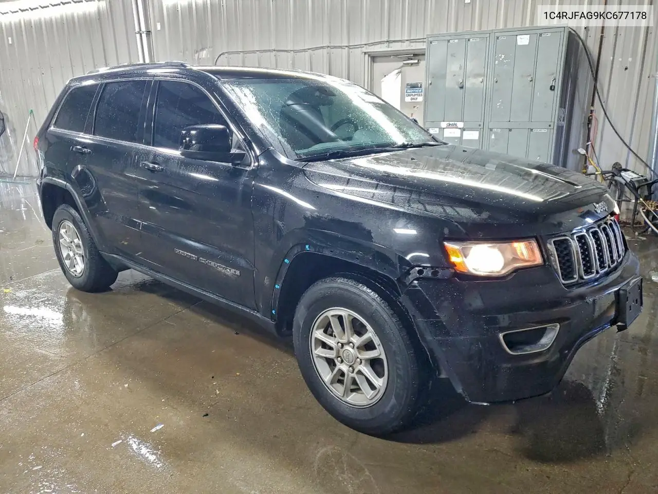 1C4RJFAG9KC677178 2019 Jeep Grand Cherokee Laredo