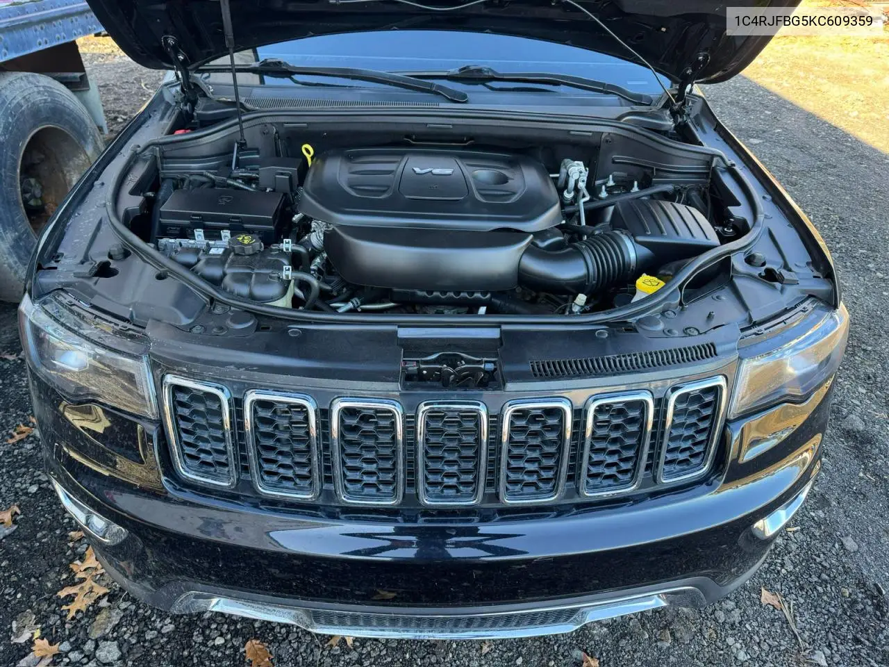 1C4RJFBG5KC609359 2019 Jeep Grand Cherokee Limited
