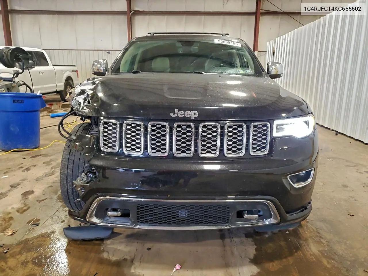 1C4RJFCT4KC655602 2019 Jeep Grand Cherokee Overland