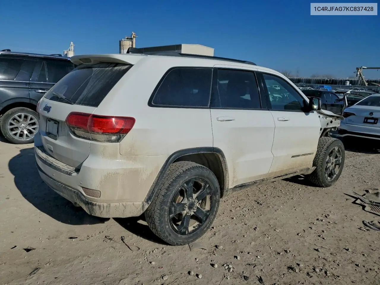 1C4RJFAG7KC837428 2019 Jeep Grand Cherokee Laredo