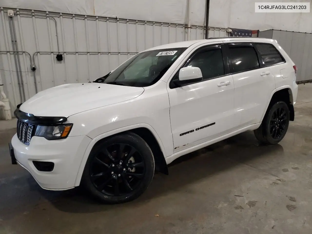 1C4RJFAG3LC241203 2020 Jeep Grand Cherokee Laredo