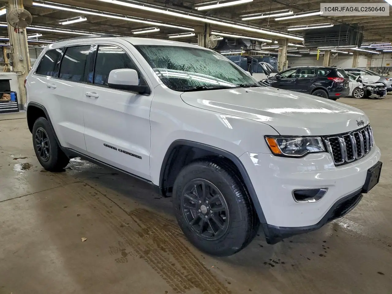 1C4RJFAG4LC250640 2020 Jeep Grand Cherokee Laredo