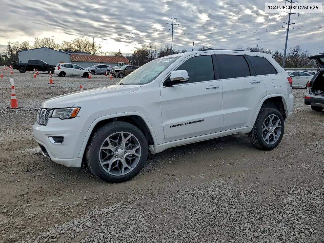 1C4RJFCG3LC250626 2020 Jeep Grand Cherokee Overland