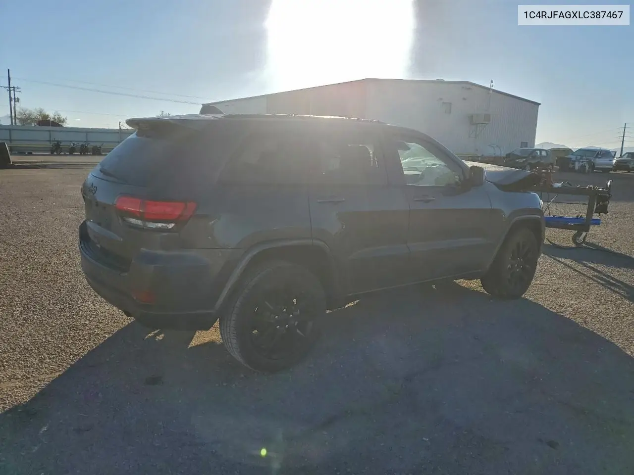 1C4RJFAGXLC387467 2020 Jeep Grand Cherokee Laredo