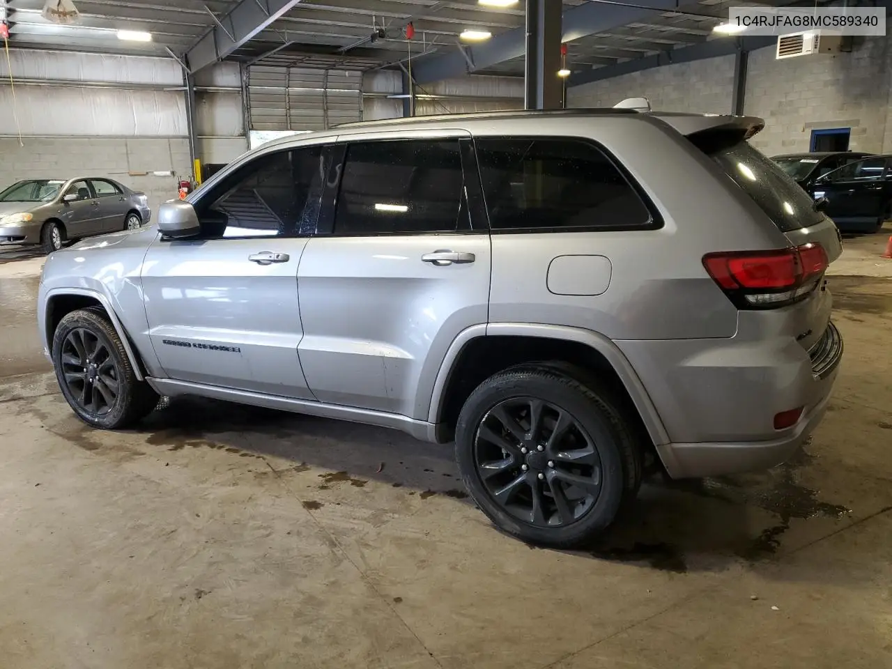 1C4RJFAG8MC589340 2021 Jeep Grand Cherokee Laredo