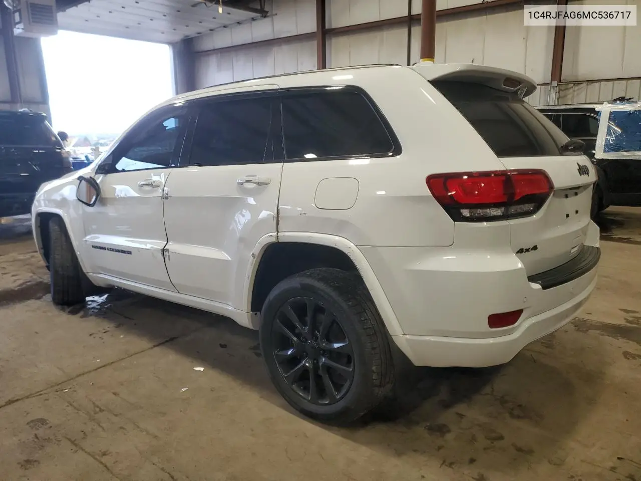 1C4RJFAG6MC536717 2021 Jeep Grand Cherokee Laredo