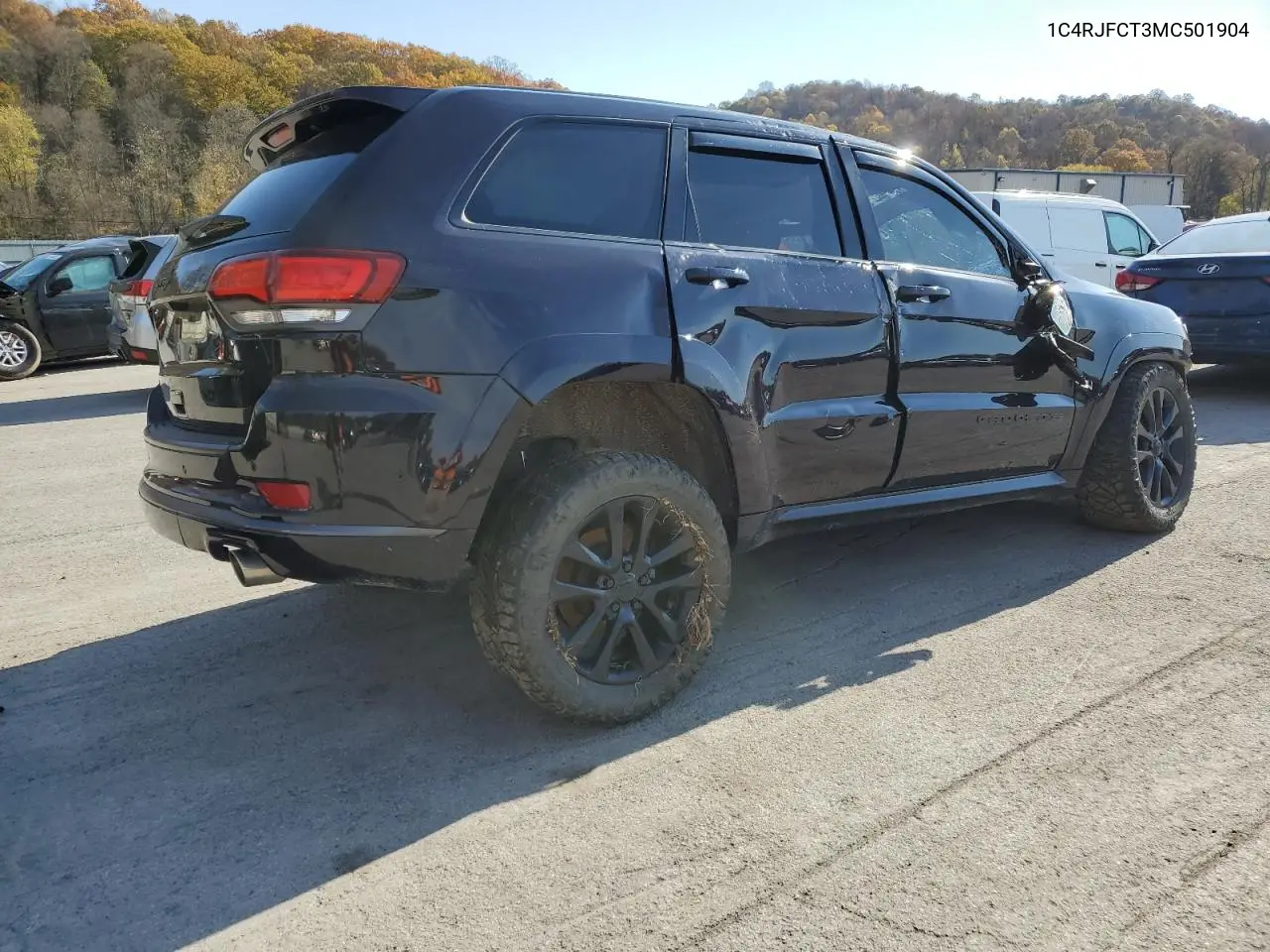 1C4RJFCT3MC501904 2021 Jeep Grand Cherokee Overland