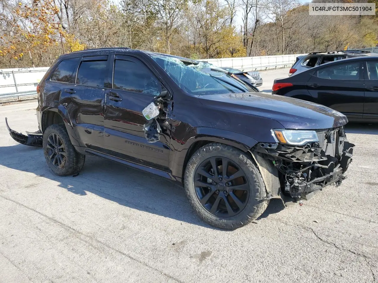 1C4RJFCT3MC501904 2021 Jeep Grand Cherokee Overland