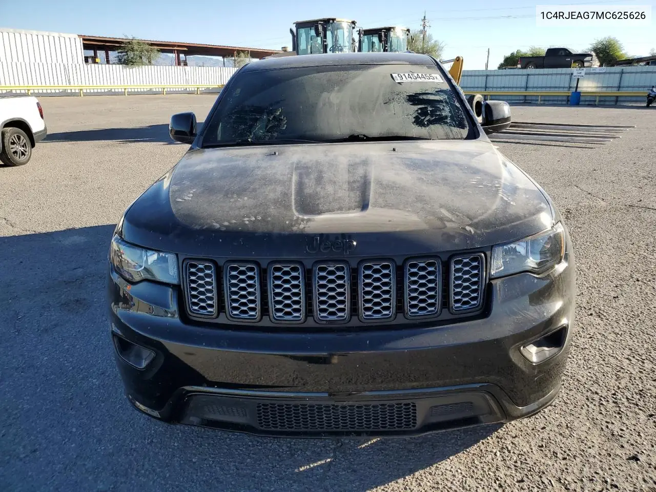 1C4RJEAG7MC625626 2021 Jeep Grand Cherokee Laredo