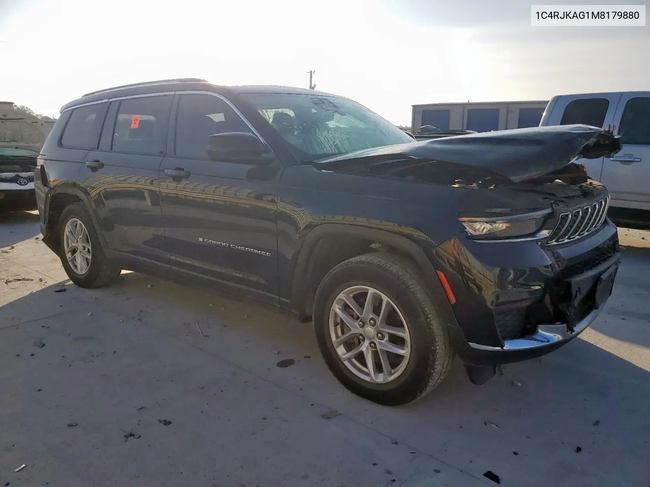1C4RJKAG1M8179880 2021 Jeep Grand Cherokee L Laredo