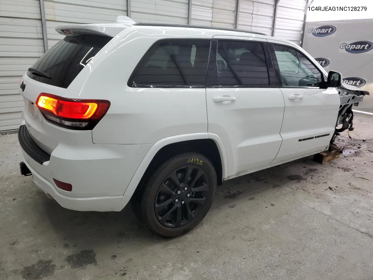 1C4RJEAG1NC128279 2022 Jeep Grand Cherokee Laredo E