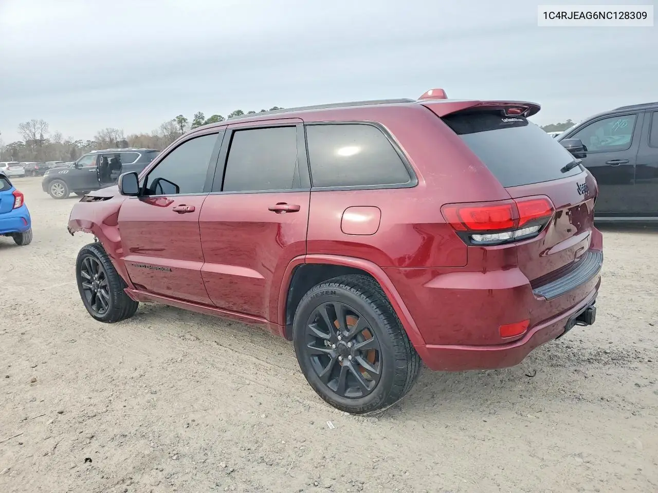 1C4RJEAG6NC128309 2022 Jeep Grand Cherokee Laredo E