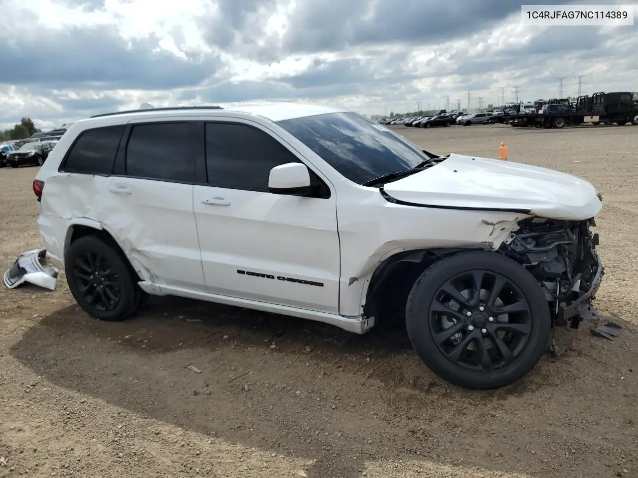 1C4RJFAG7NC114389 2022 Jeep Grand Cherokee Laredo E