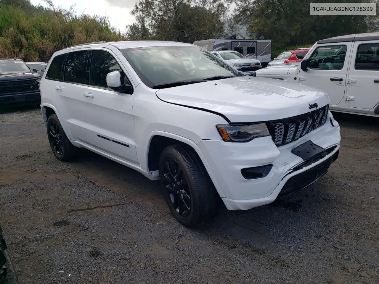 1C4RJEAG0NC128399 2022 Jeep Grand Cherokee Laredo E