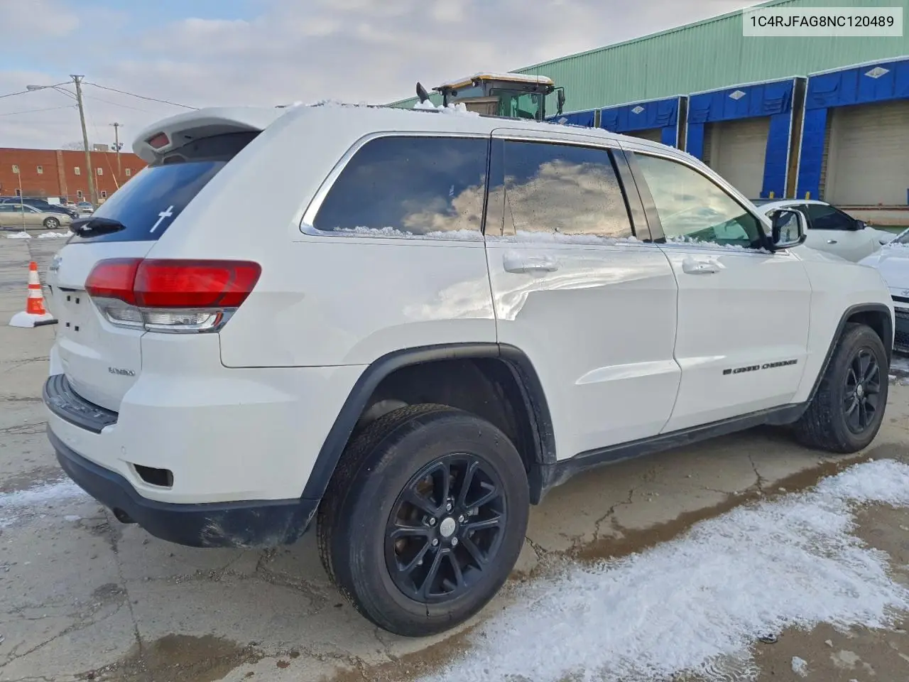 1C4RJFAG8NC120489 2022 Jeep Grand Cherokee Laredo E