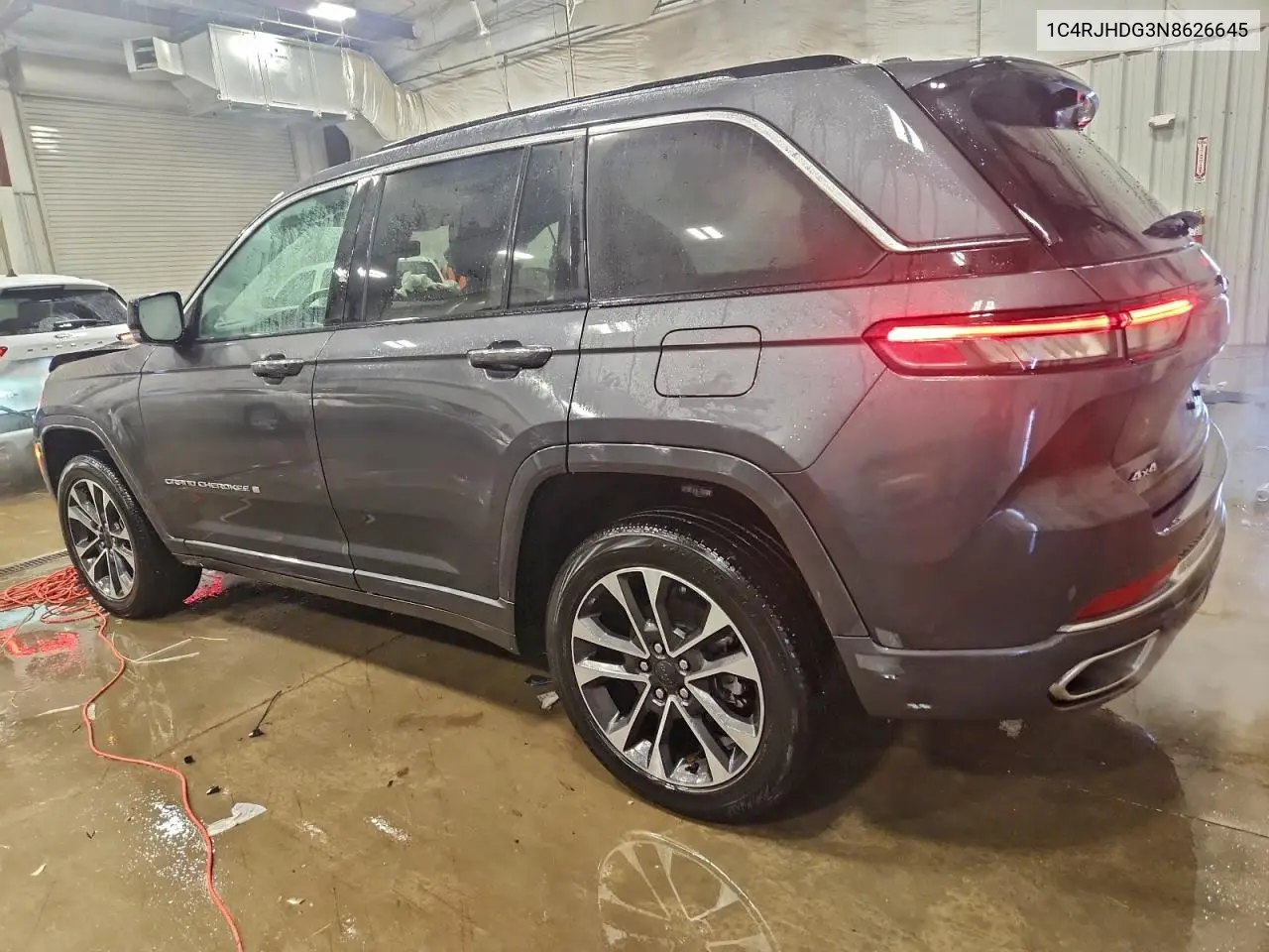 1C4RJHDG3N8626645 2022 Jeep Grand Cherokee Overland