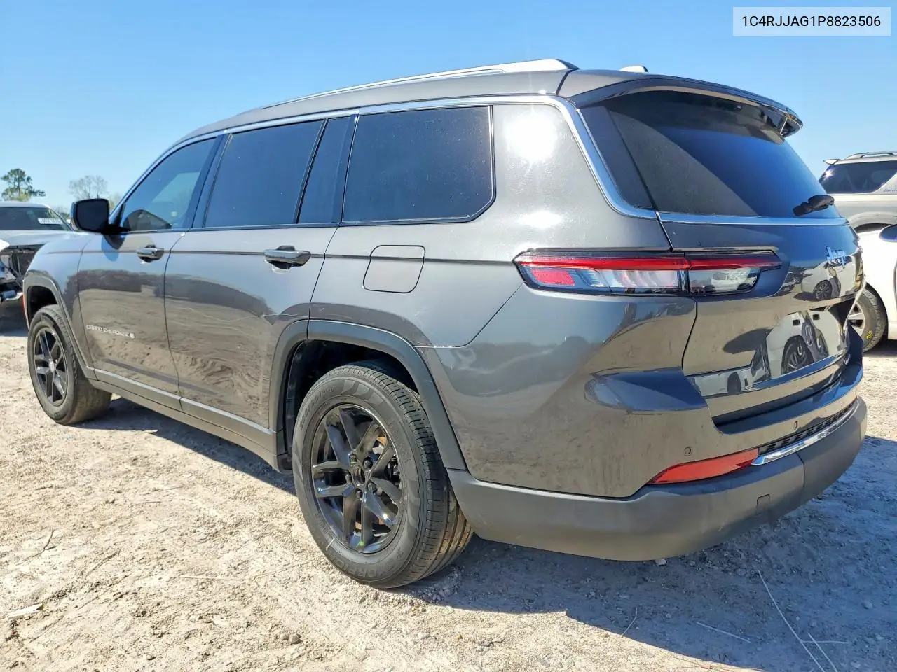1C4RJJAG1P8823506 2023 Jeep Grand Cherokee L Laredo