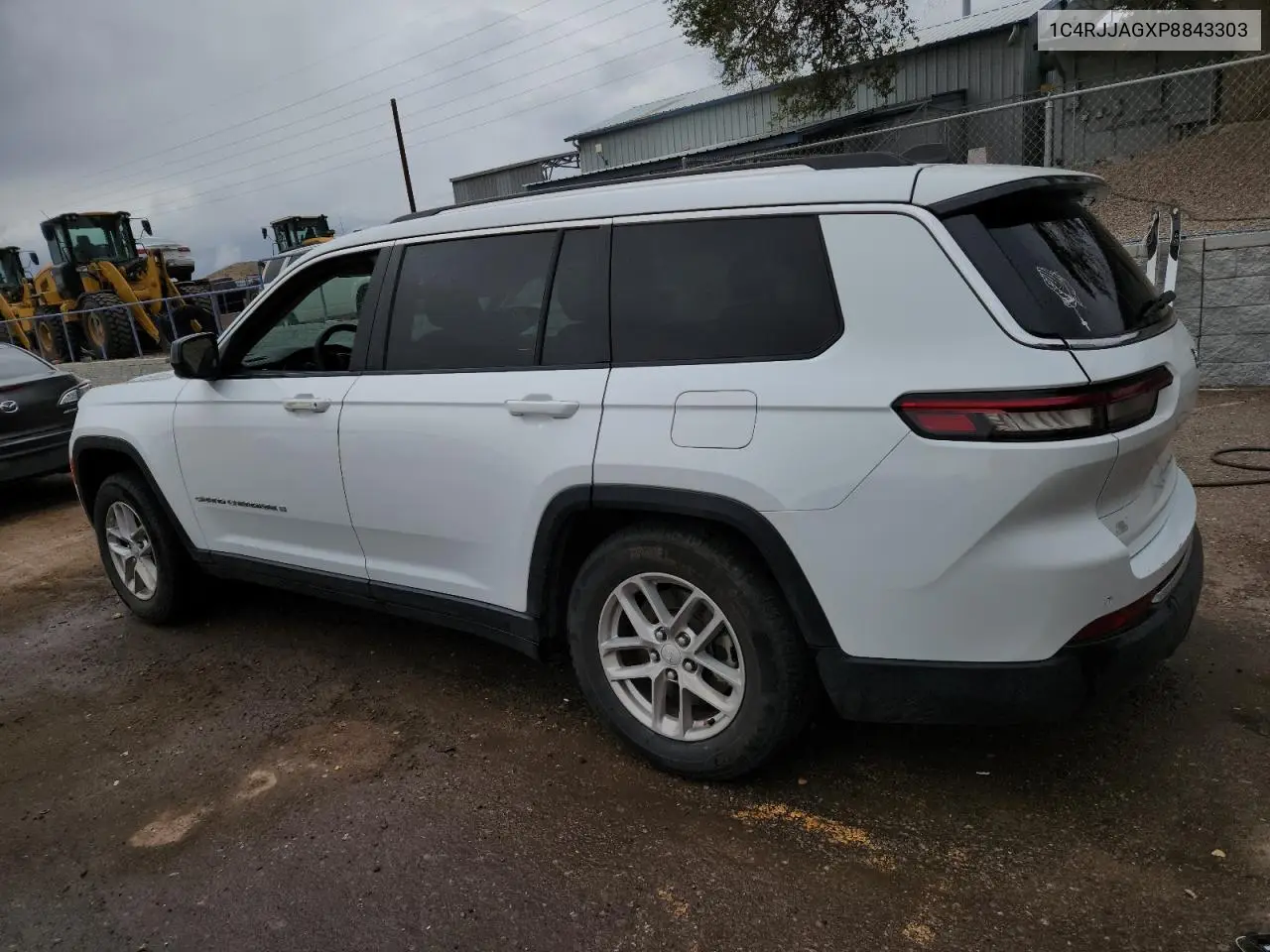 1C4RJJAGXP8843303 2023 Jeep Grand Cherokee L Laredo