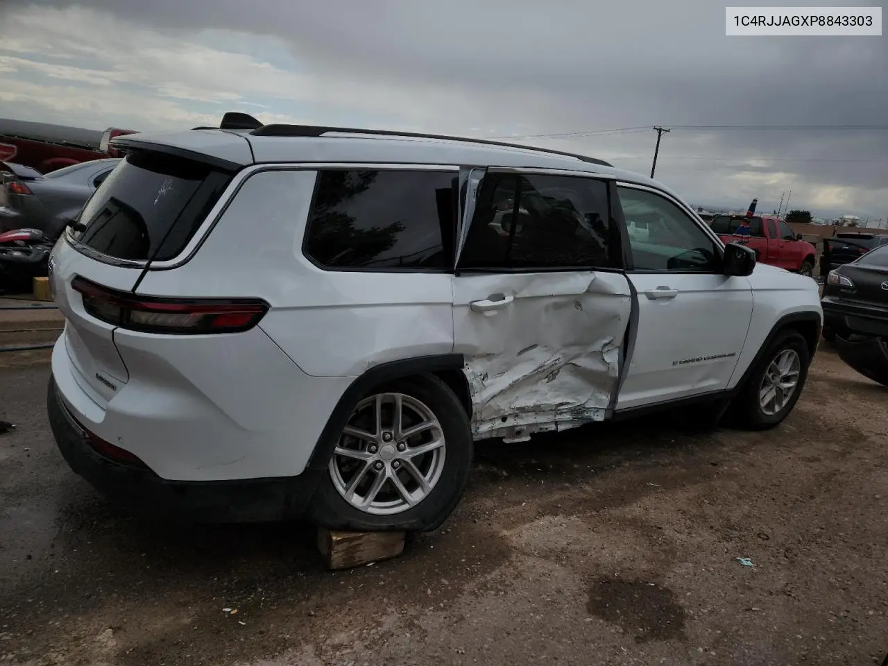 1C4RJJAGXP8843303 2023 Jeep Grand Cherokee L Laredo
