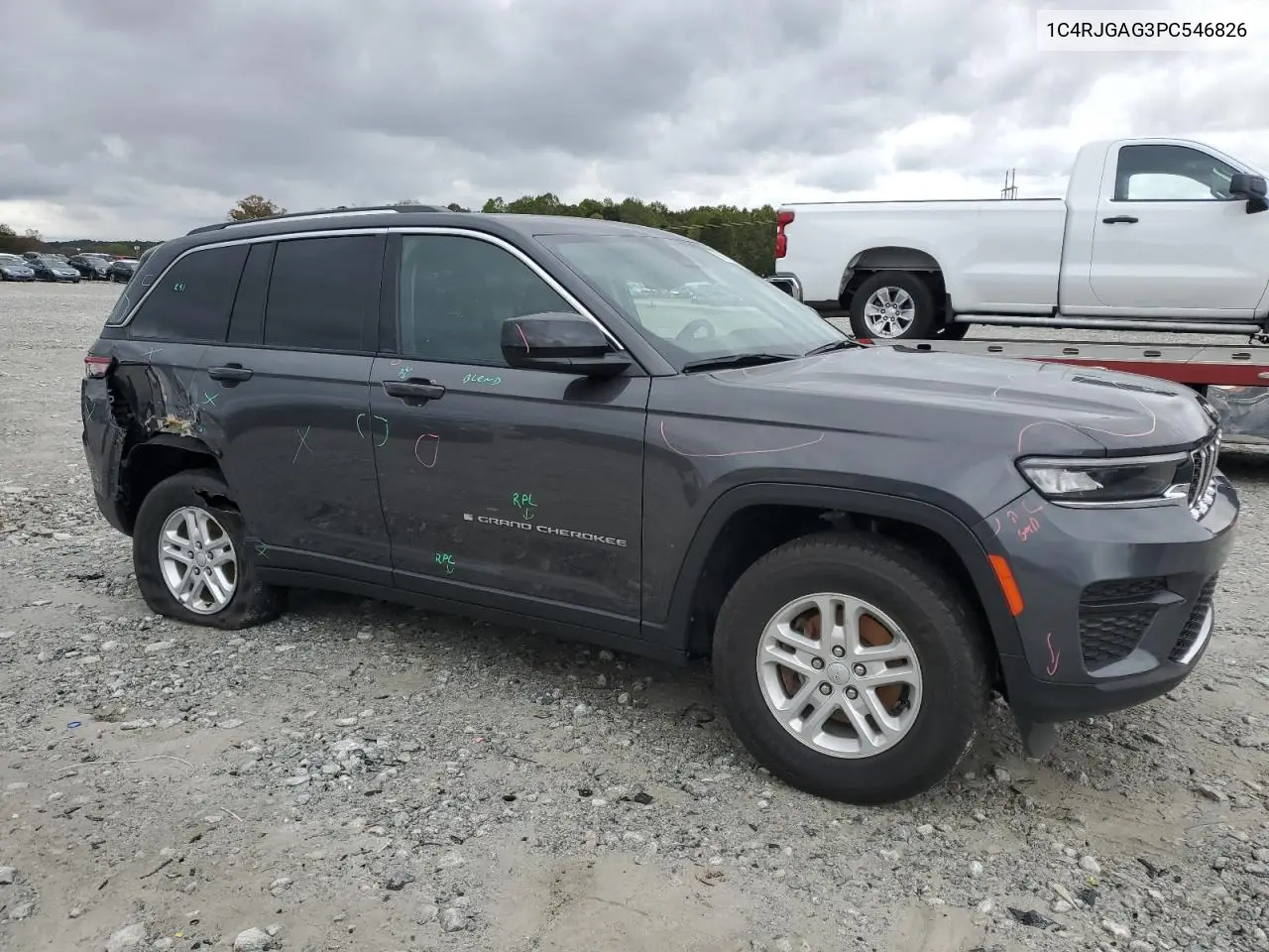 1C4RJGAG3PC546826 2023 Jeep Grand Cherokee Laredo