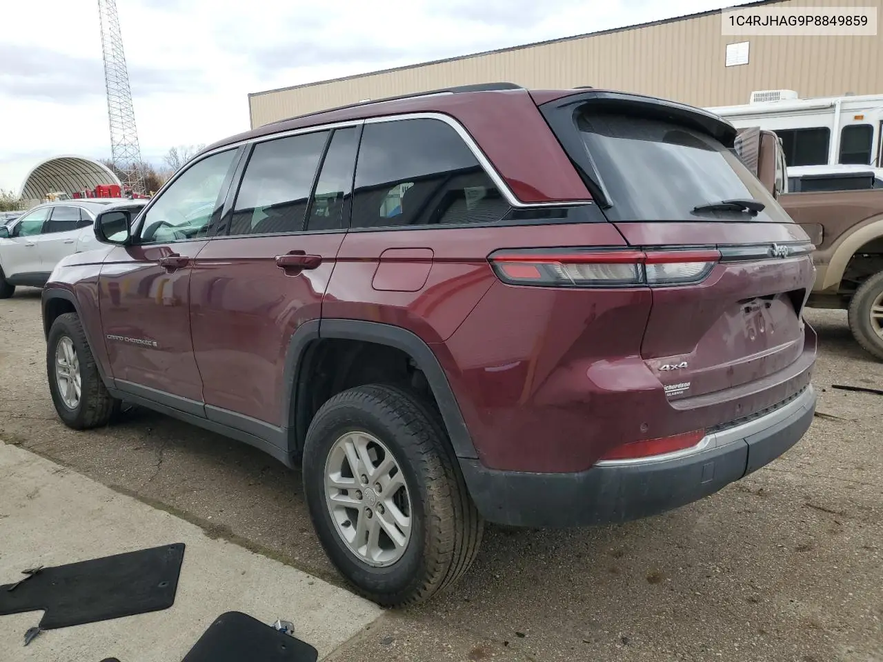 1C4RJHAG9P8849859 2023 Jeep Grand Cherokee Laredo