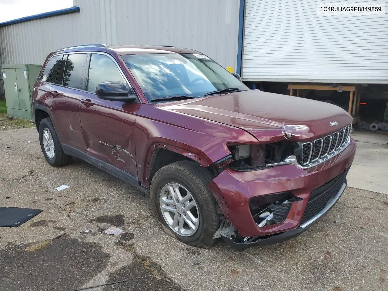 1C4RJHAG9P8849859 2023 Jeep Grand Cherokee Laredo