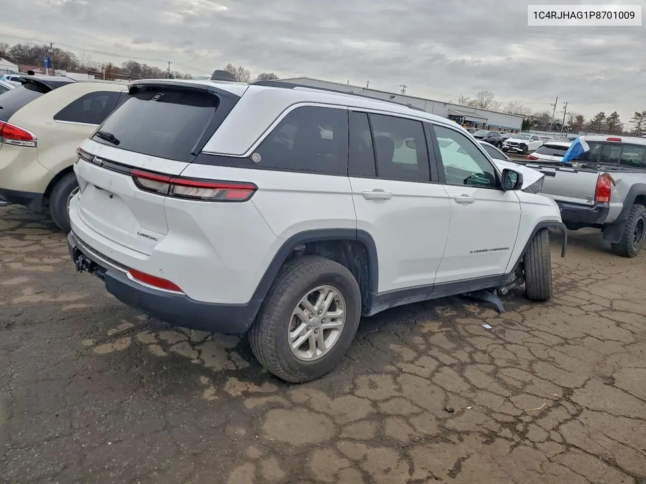 1C4RJHAG1P8701009 2023 Jeep Grand Cherokee Laredo