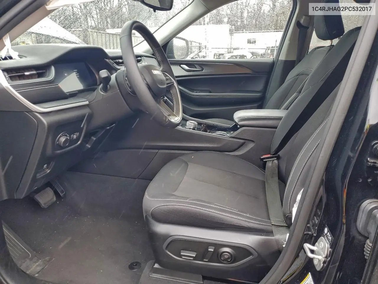 1C4RJHAG2PC532017 2023 Jeep Grand Cherokee Laredo
