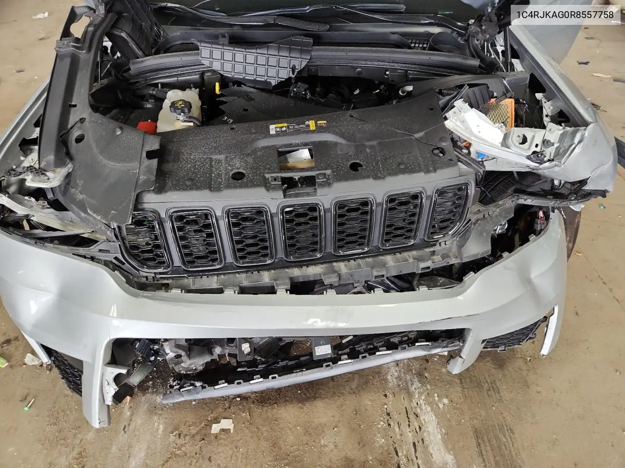 1C4RJKAG0R8557758 2024 Jeep Grand Cherokee L Laredo
