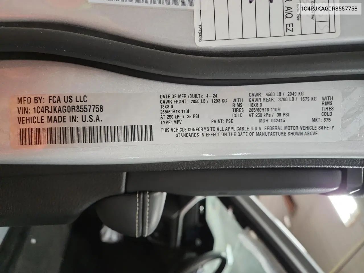 1C4RJKAG0R8557758 2024 Jeep Grand Cherokee L Laredo