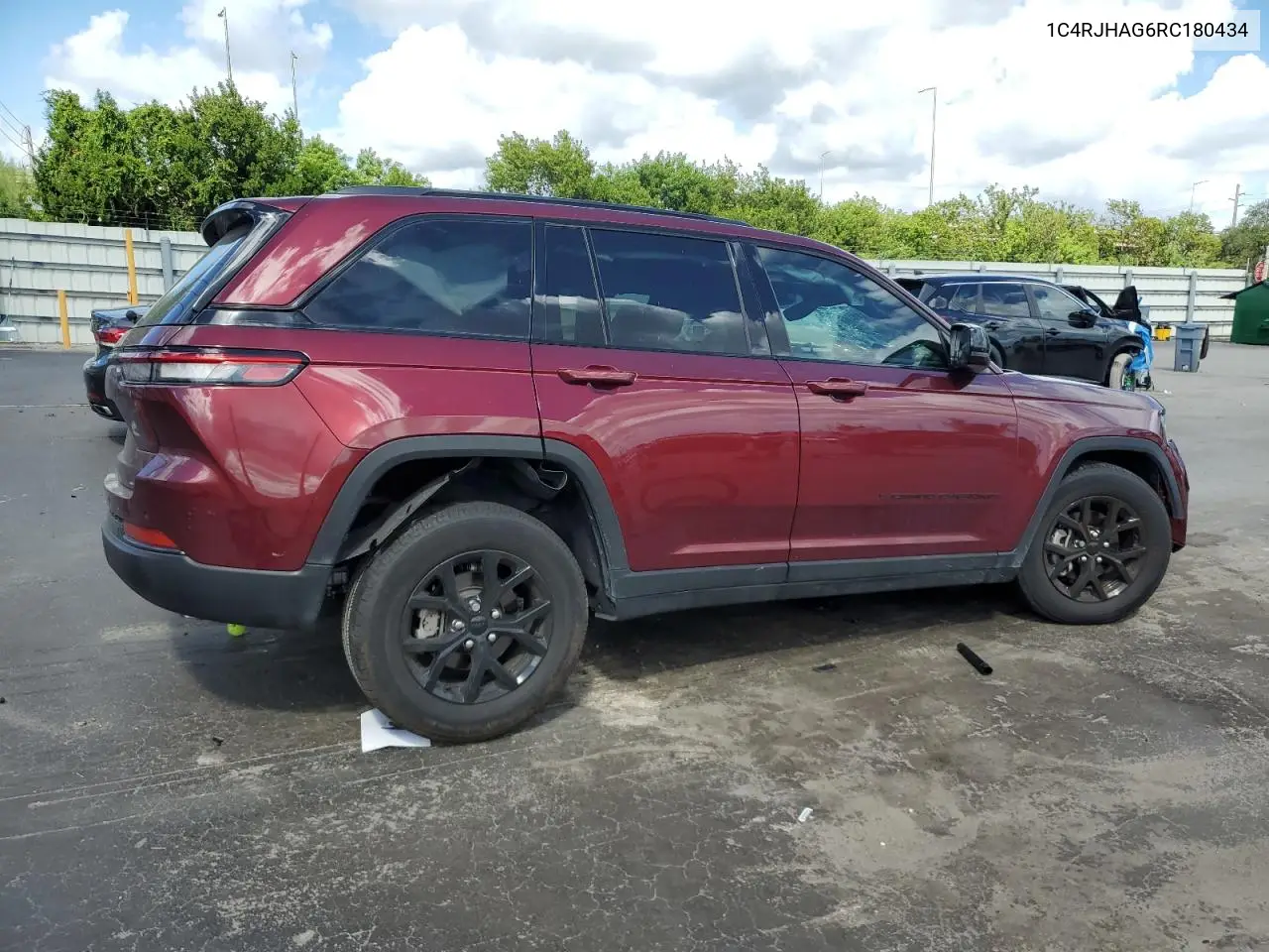1C4RJHAG6RC180434 2024 Jeep Grand Cherokee Laredo