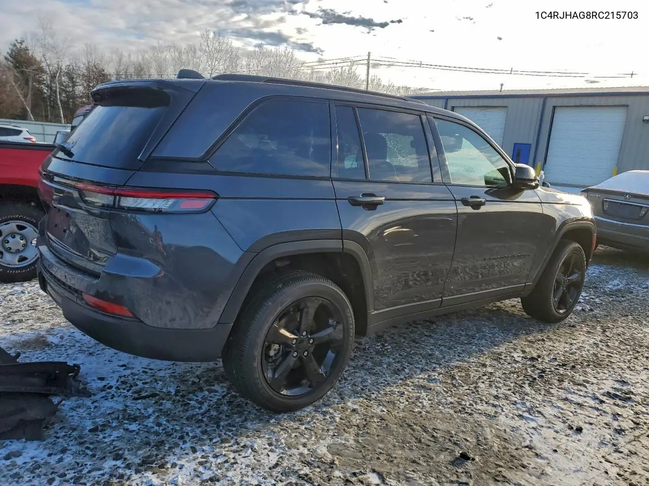 1C4RJHAG8RC215703 2024 Jeep Grand Cherokee Laredo