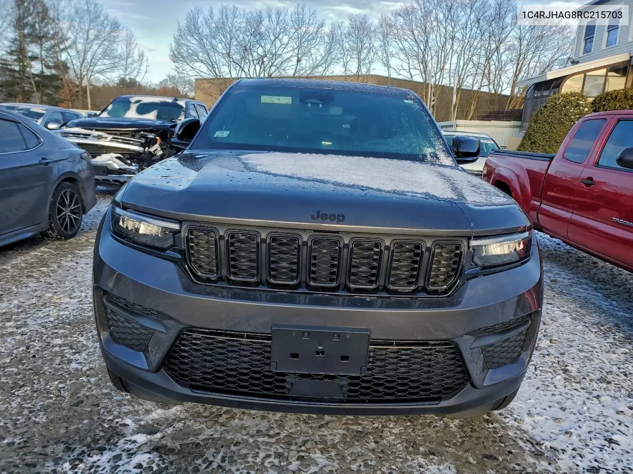 1C4RJHAG8RC215703 2024 Jeep Grand Cherokee Laredo