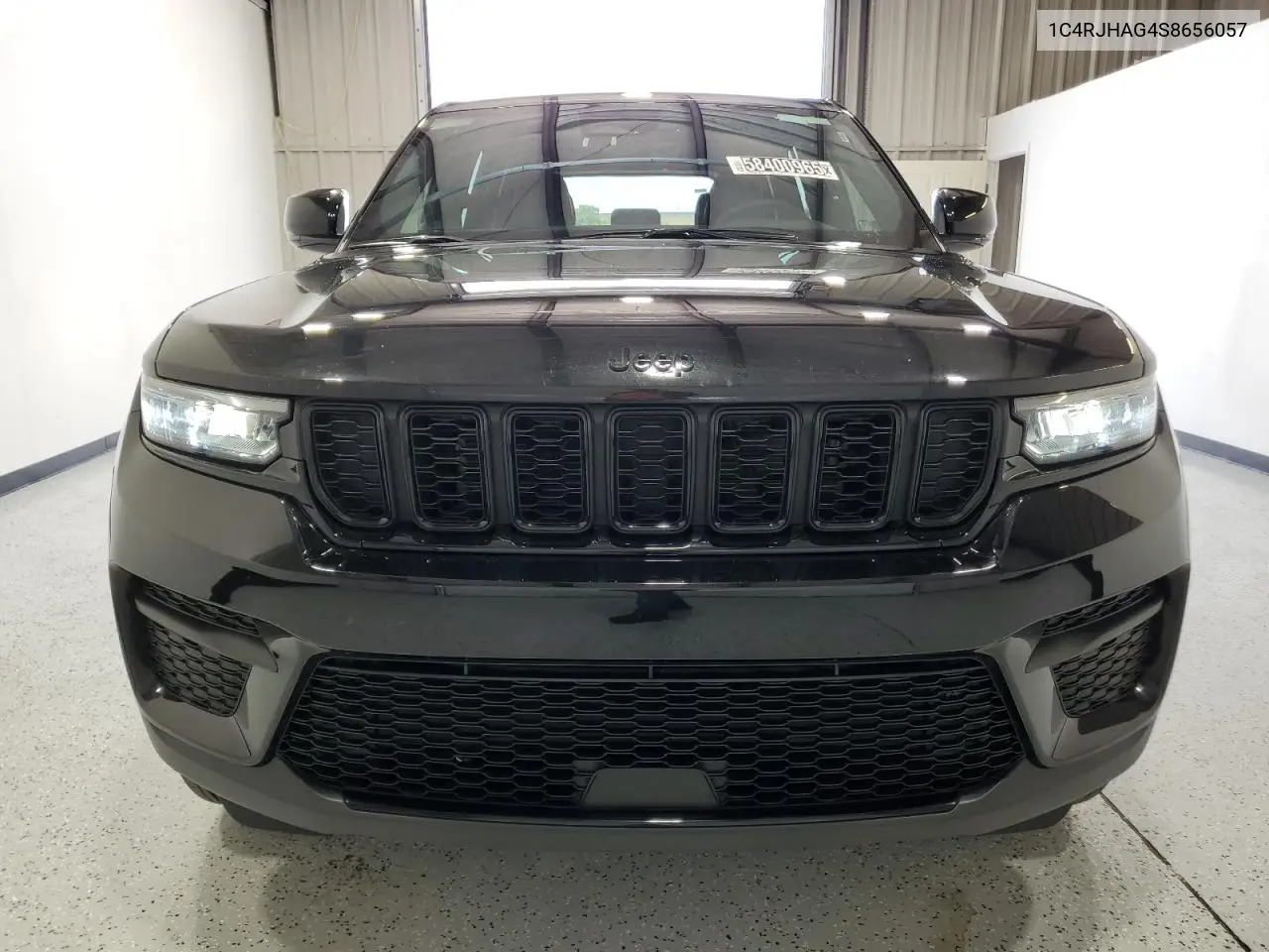 1C4RJHAG4S8656057 2025 Jeep Grand Cherokee Laredo
